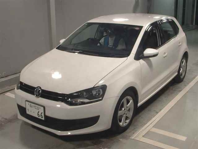 VOLKSWAGEN POLO 2014