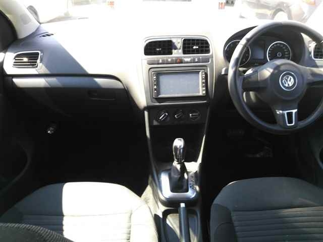 VOLKSWAGEN POLO 2014