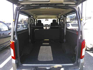 NISSAN CARAVAN VAN 2020