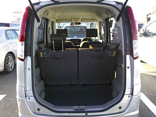 NISSAN ROOX 2010