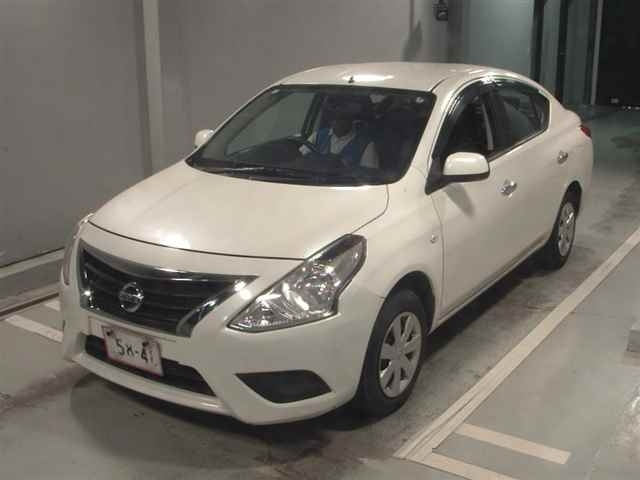 NISSAN TIIDA LATIO 2014