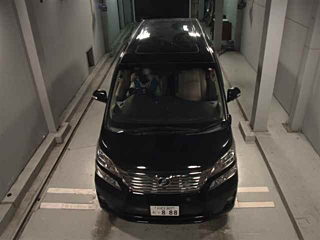 TOYOTA VELLFIRE 2010