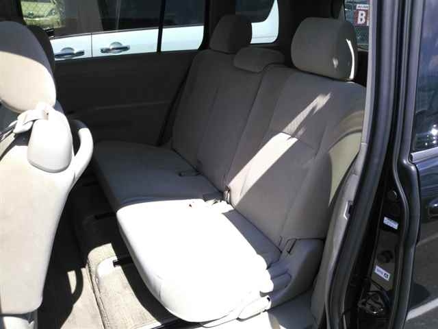 TOYOTA ISIS 2010