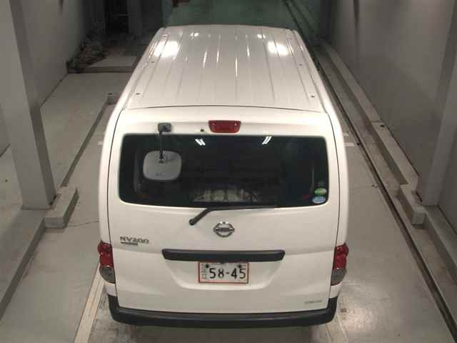 NISSAN NV200 2012