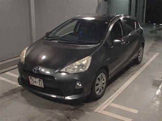TOYOTA AQUA 2012