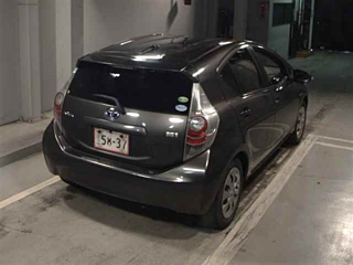 TOYOTA AQUA 2012