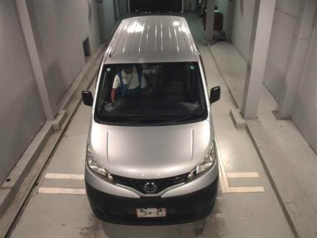 NISSAN NV200 2017