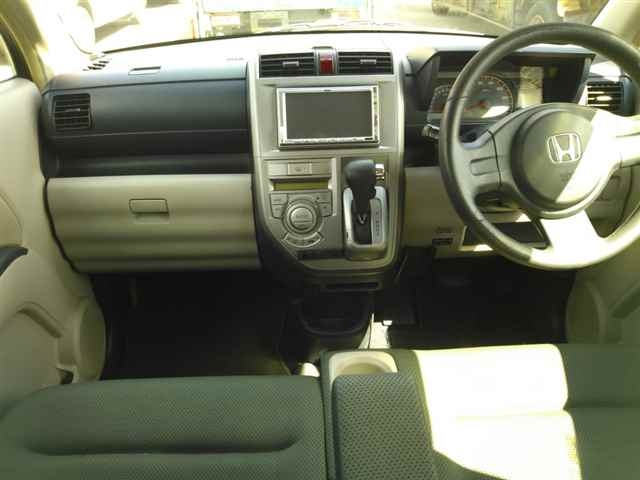 HONDA ZEST 2008