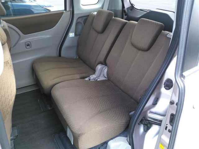 NISSAN ROOX 2012