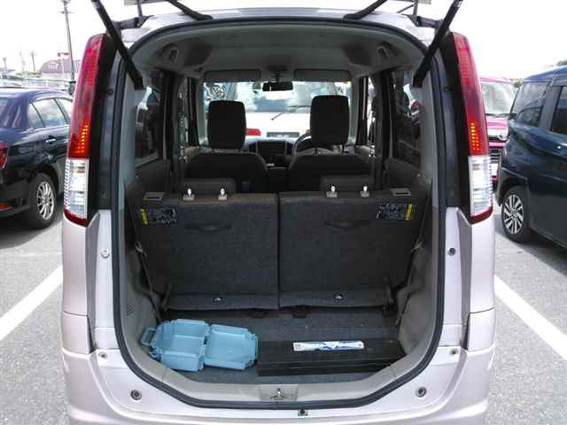 NISSAN ROOX 2012