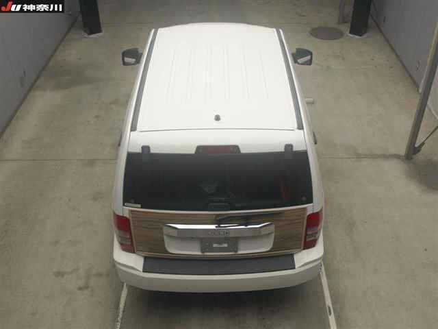 CHRYSLER JEEP CHEROKEE 2010