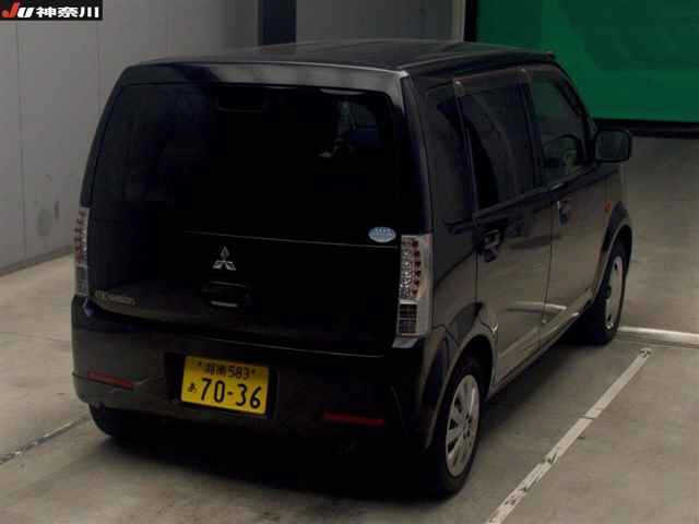 MITSUBISHI EK WAGON 2013