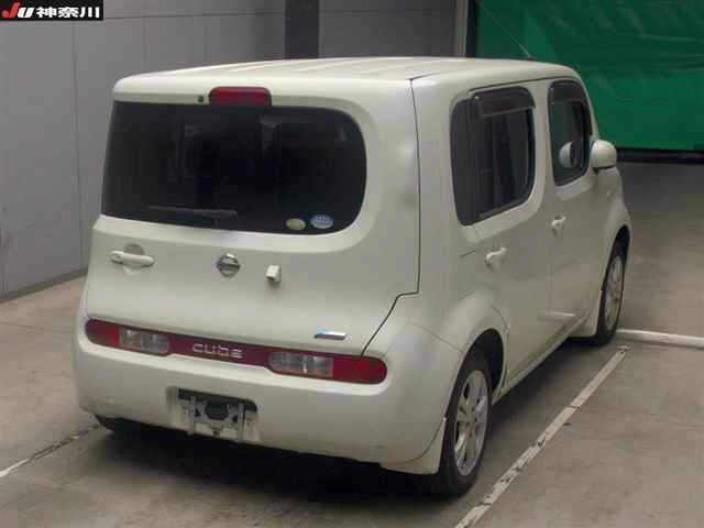 NISSAN CUBE 2011