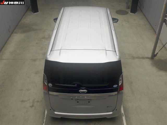 NISSAN SERENA 2017