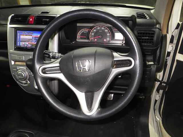 HONDA ZEST 2009