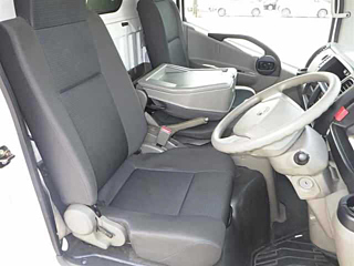 NISSAN ATLAS 2017