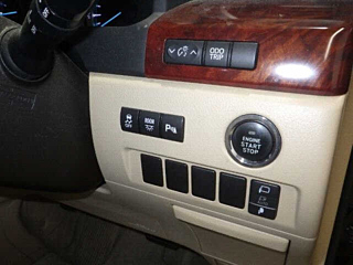 TOYOTA VELLFIRE 2009