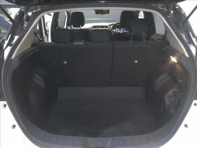 NISSAN LEAF 2020
