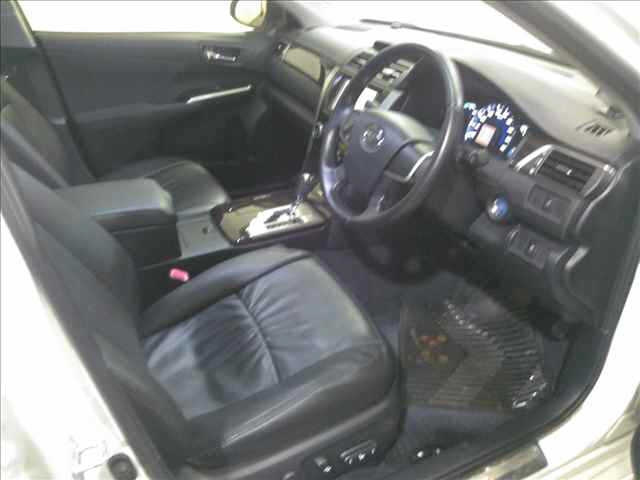 DAIHATSU ALTIS 2014