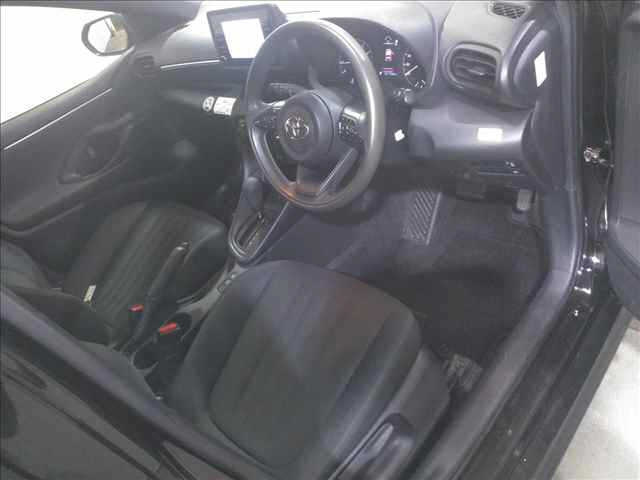 TOYOTA YARIS 2021