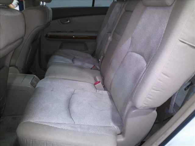 TOYOTA HARRIER 2010