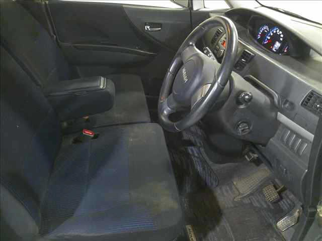DAIHATSU MOVE 2010