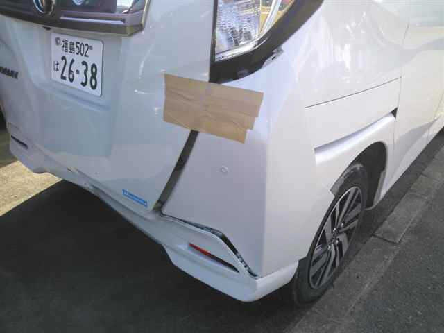 TOYOTA ROOMY 2021