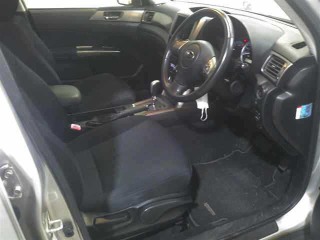 SUBARU FORESTER 2011