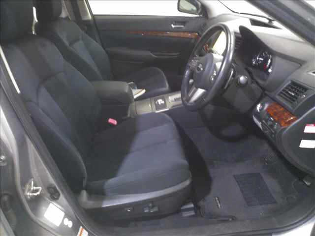 SUBARU LEGACY B4 2011