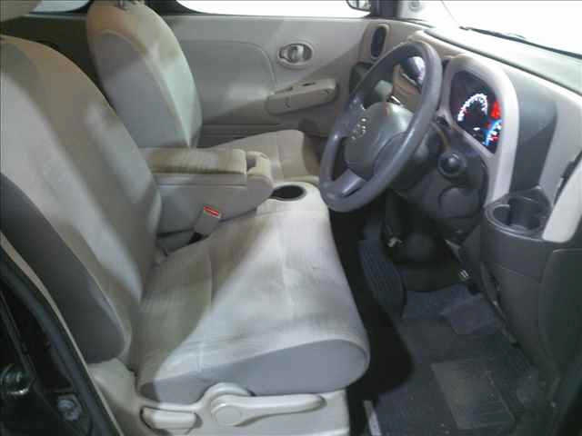 NISSAN CUBE 2010