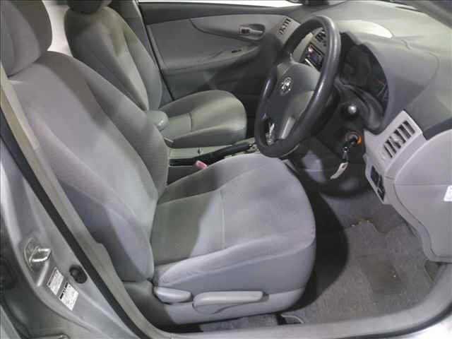 TOYOTA COROLLA AXIO 2012
