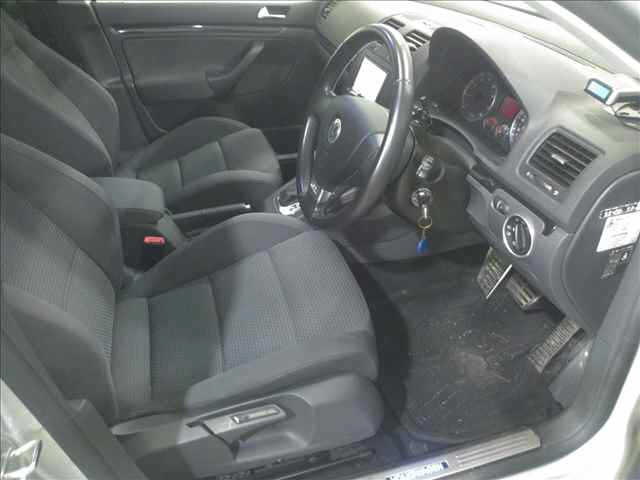 VOLKSWAGEN GOLF 2008