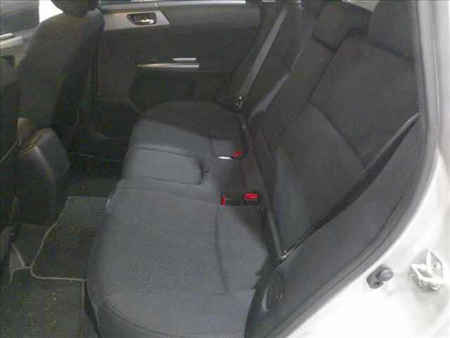 SUBARU FORESTER 2011