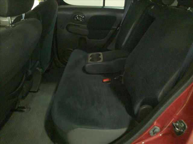 NISSAN CUBE 2011