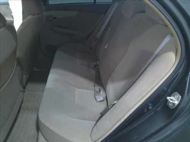 TOYOTA COROLLA AXIO 2010