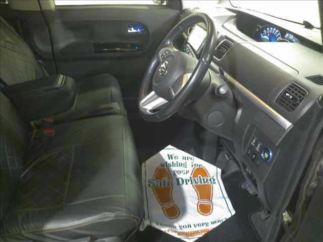 DAIHATSU TANTO 2014
