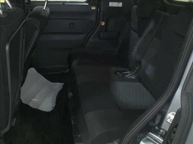 DAIHATSU WAKE 2015