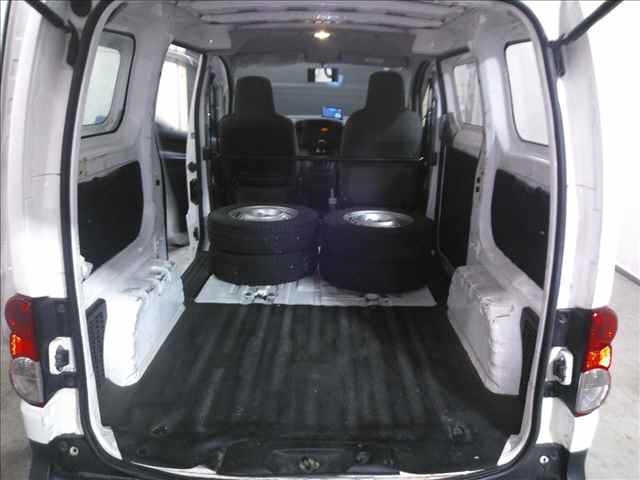 MITSUBISHI DELICA 2016