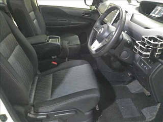 NISSAN SERENA 2020