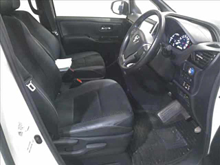 TOYOTA VOXY 2021