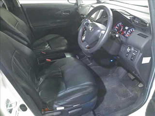 TOYOTA WISH 2012