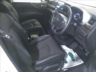 NISSAN ELGRAND 2017
