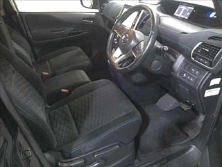 NISSAN SERENA 2017