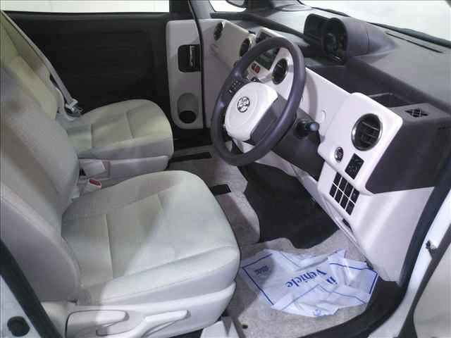 TOYOTA PORTE 2014
