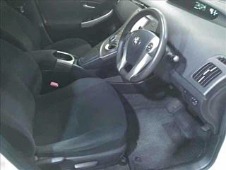 TOYOTA PRIUS 2012