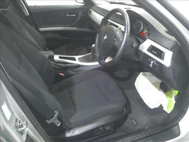 BMW 3 SERIES 2010