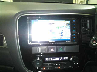 MITSUBISHI OUTLANDER 2016