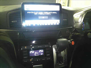 NISSAN ELGRAND 2017