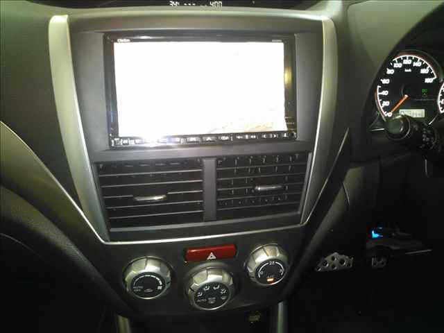 SUBARU FORESTER 2010