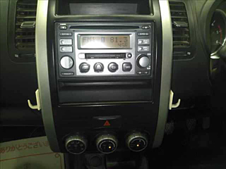 NISSAN X-TRAIL 2010